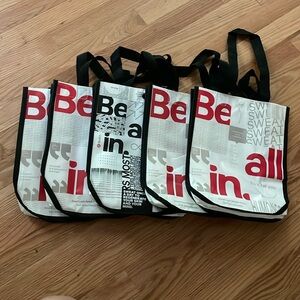 set of 5 lululemon bags